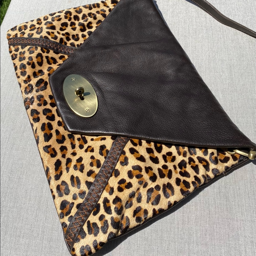 Vintage Carla Mancini Leopard Envelope Clutch